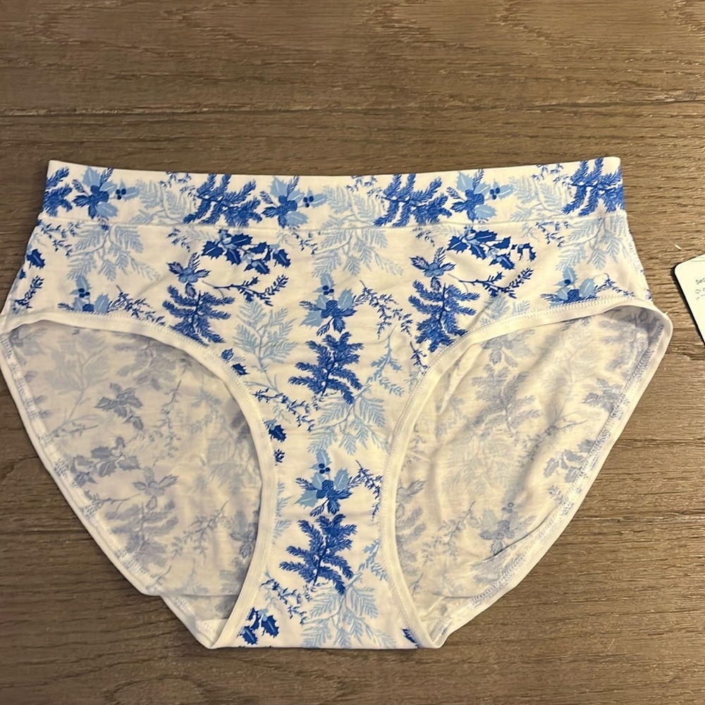 NWT, Women’s Tommy John Second Skin Brief, Small